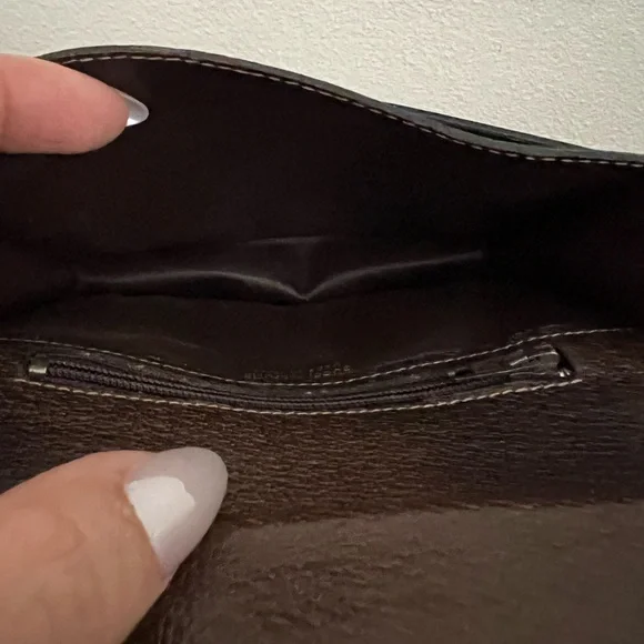 Vintage Gucci GG Monogram Canvas Leather Clutch Wallet - Picture 8 of 16